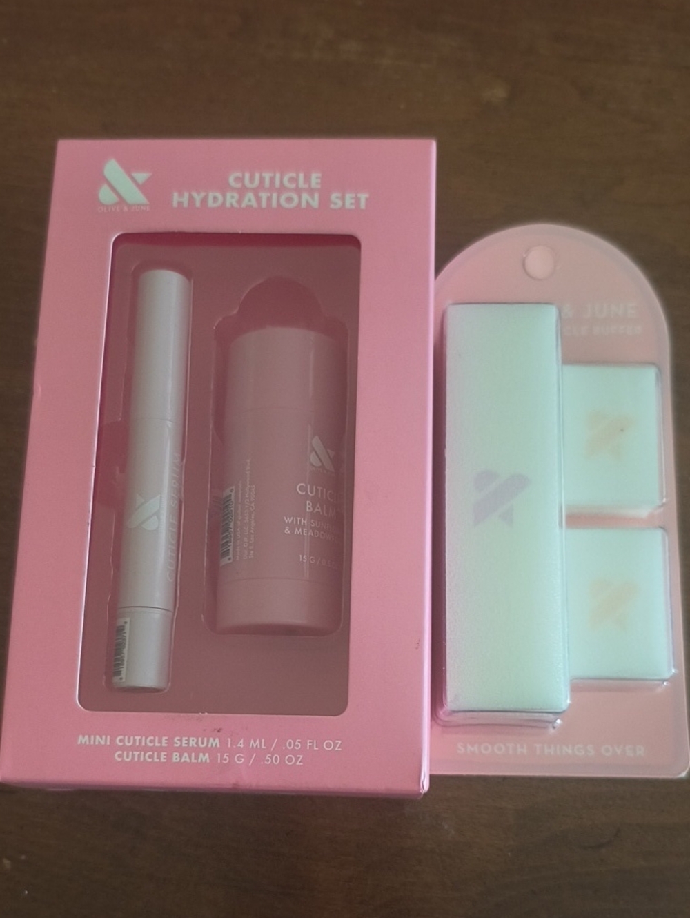 Olive & June Cuticle Hydration Set With nail And Cuticle Buffers